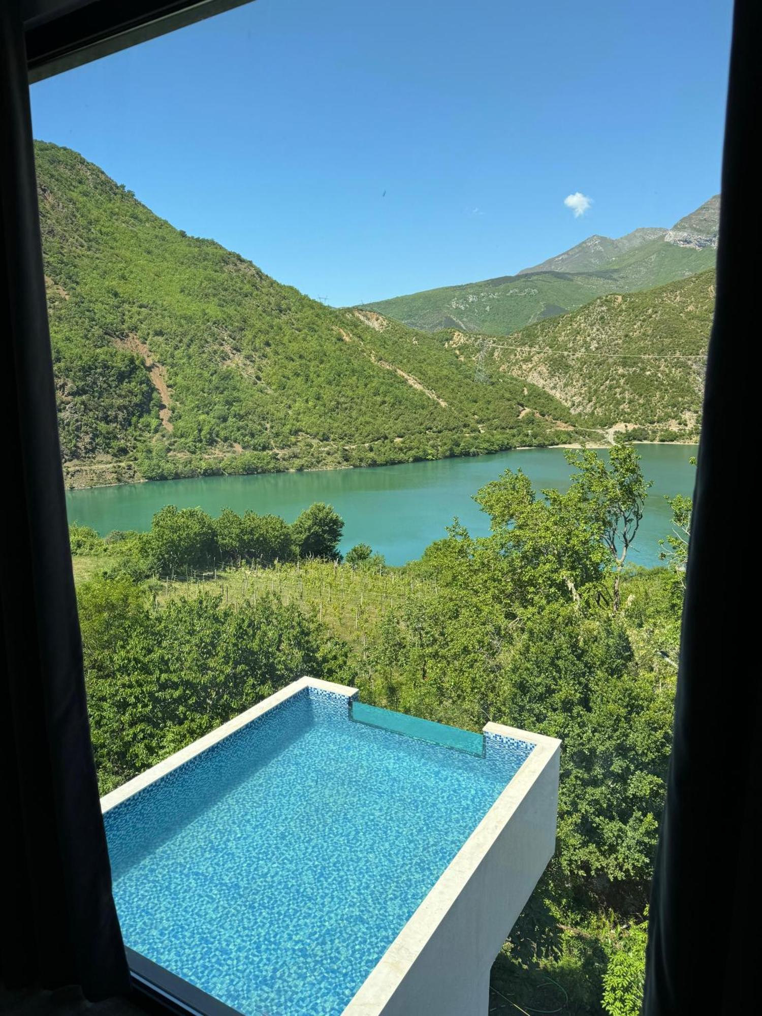Koman Paradise By Romina Σκόδρα Εξωτερικό φωτογραφία
